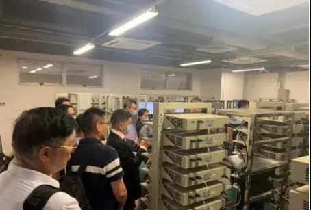 003 清華大學(xué)深圳國(guó)際研究生院材料與器件檢測(cè)技術(shù)中心。.jpg
