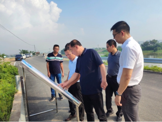已處理1688000372603山東省威海市委常委、副市長(zhǎng)張宏璞到鶴山市調(diào)研古勞水鄉(xiāng)示范性美麗漁場(chǎng)創(chuàng)建項(xiàng)目295.jpg