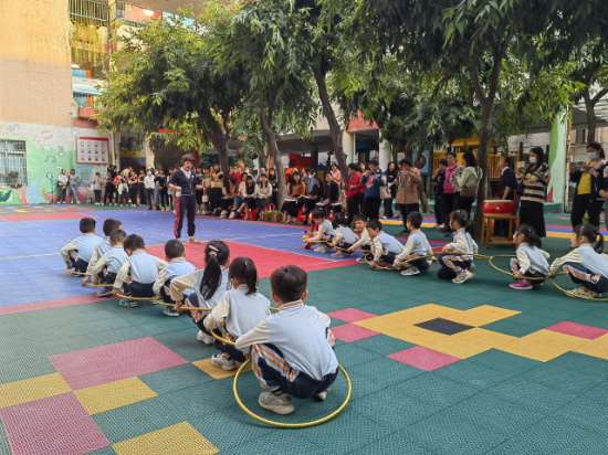 “同”樣主題“異”樣精彩，助推園本教研6.jpg